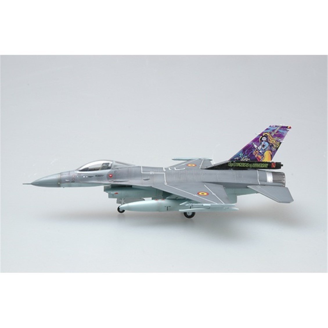 Easy Hobby 37128 1/72 Ölçek, F-16A MLU BAF 1st Sqd Belgium 2003 Savaş Uçağı, Sergilemeye Hazır Plastik Model