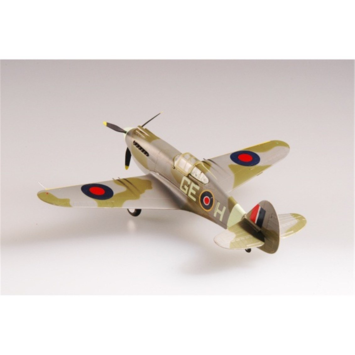 Easy Hobby 37207 1/72 Ölçek,  Savaş Uçağı, Sergilemeye Hazır Plastik Model