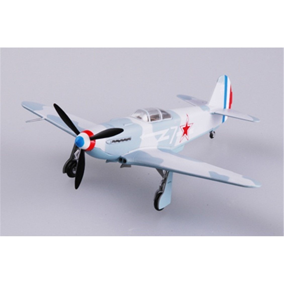 Easy Hobby 37229 1/72 Ölçek, Yak-3 1st Guards Fighter Div. 1945 Savaş Uçağı, Sergilemeye Hazır Plastik Model