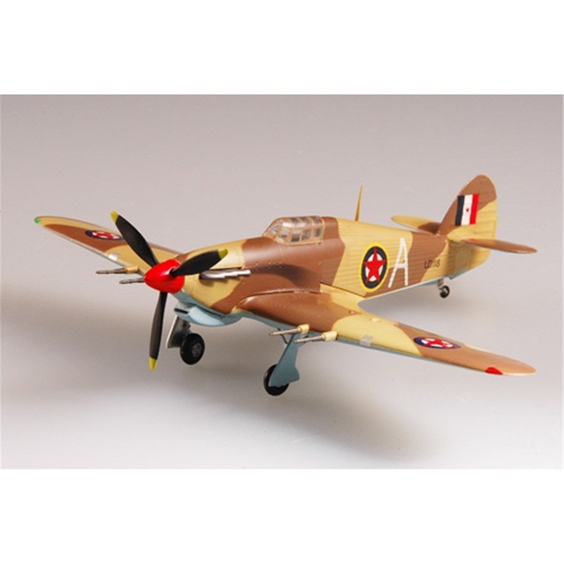 Easy Hobby 37268 1/72 Ölçek, Hurricane MKII 1944 Yugoslavia Savaş Uçağı, Sergilemeye Hazır Plastik Model