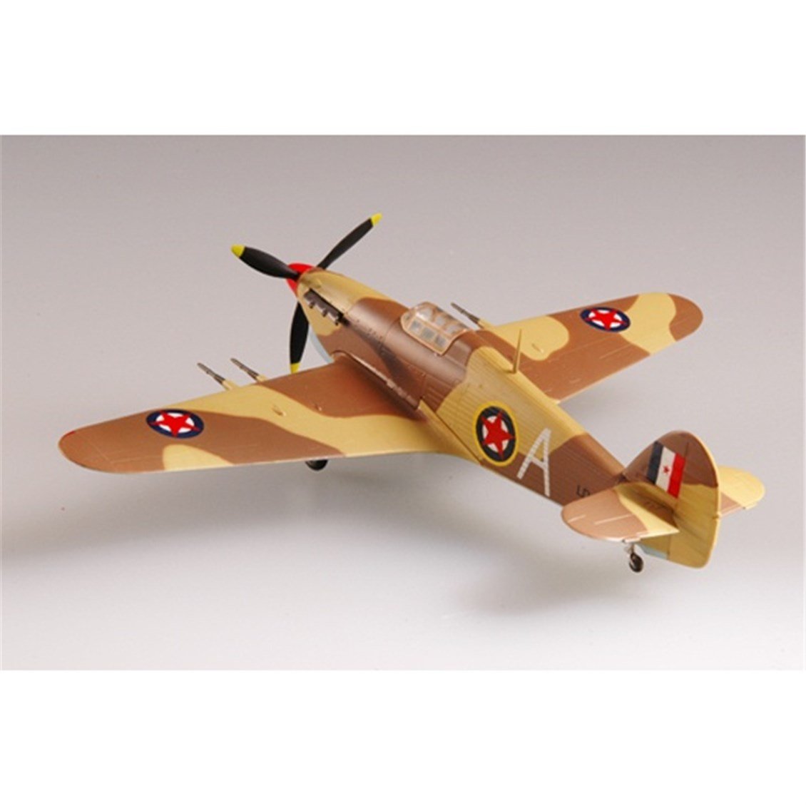 Easy Hobby 37268 1/72 Ölçek, Hurricane MKII 1944 Yugoslavia Savaş Uçağı, Sergilemeye Hazır Plastik Model