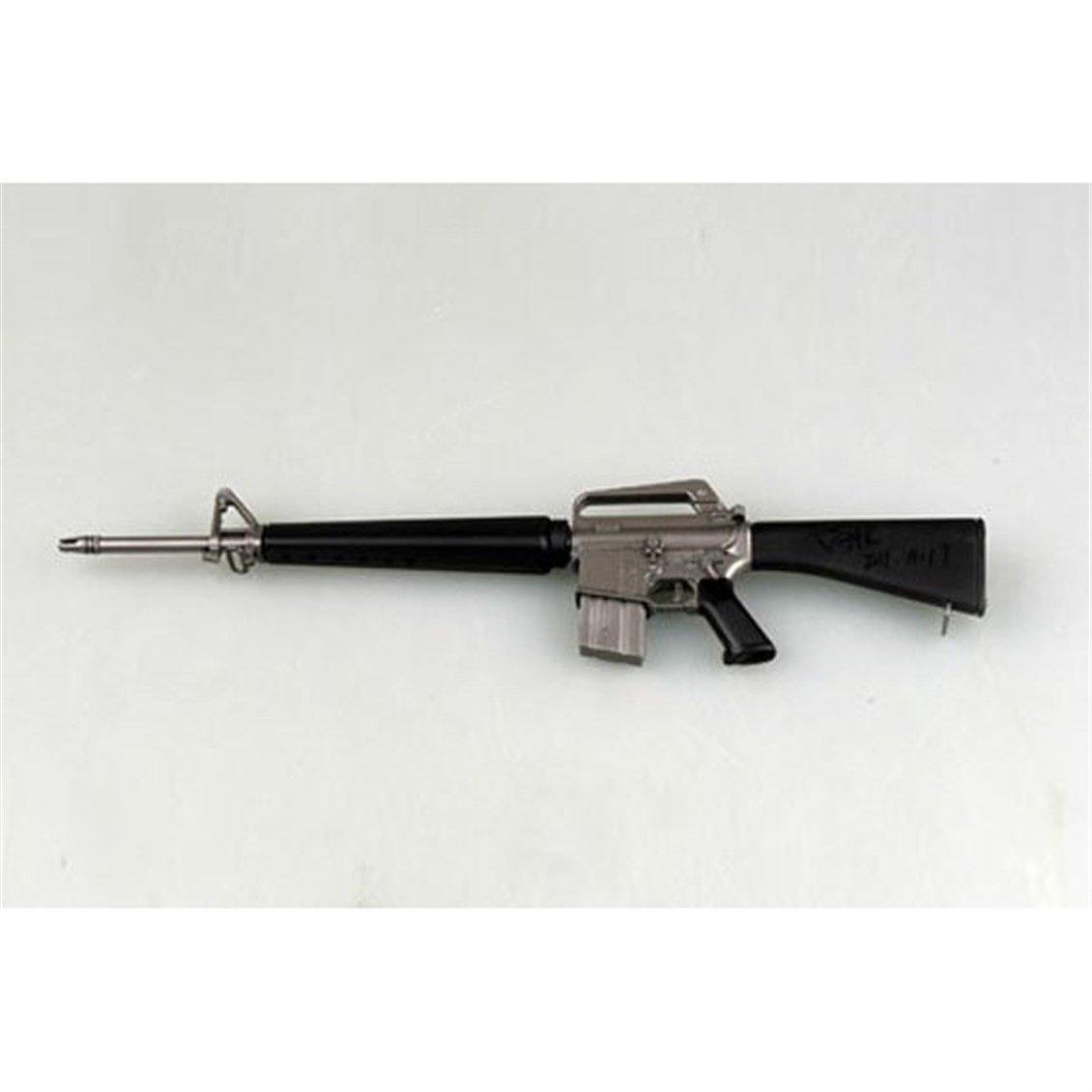Easy Hobby 39101 1/3 Ölçek, M16  Silahı, Sergilemeye Hazır Plastik Model