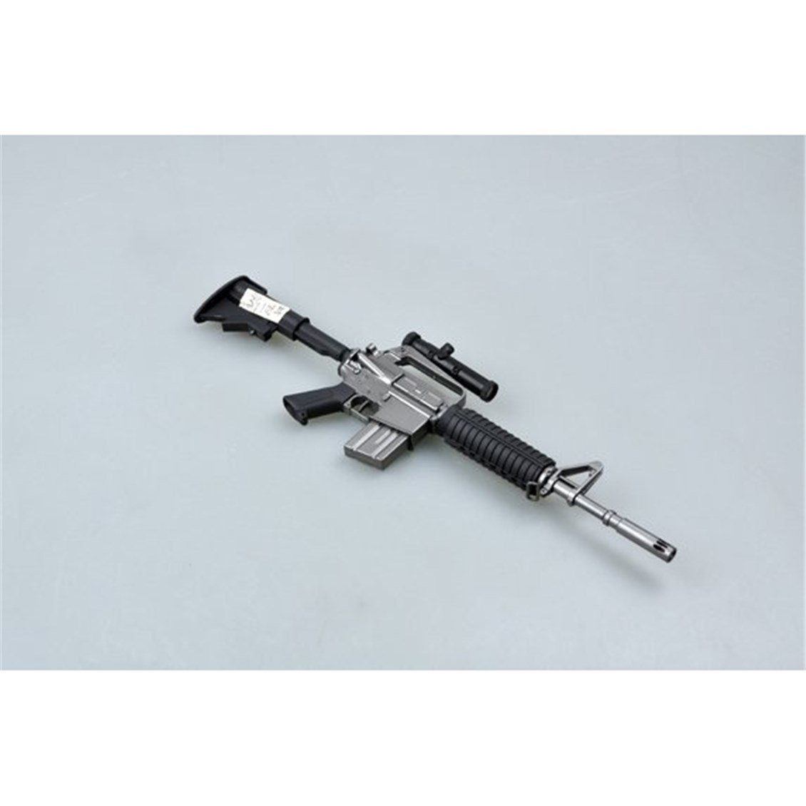Easy Hobby 39105 1/3 Ölçek,  XM177E2 Silahı, Sergilemeye Hazır Plastik Model