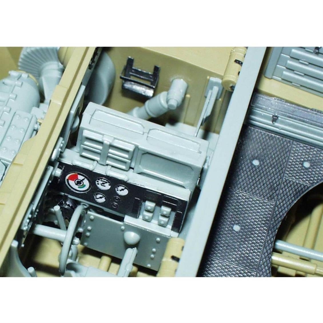 Eduard 35518 1/35 Ölçek, Tiger I Mid. Production Interior