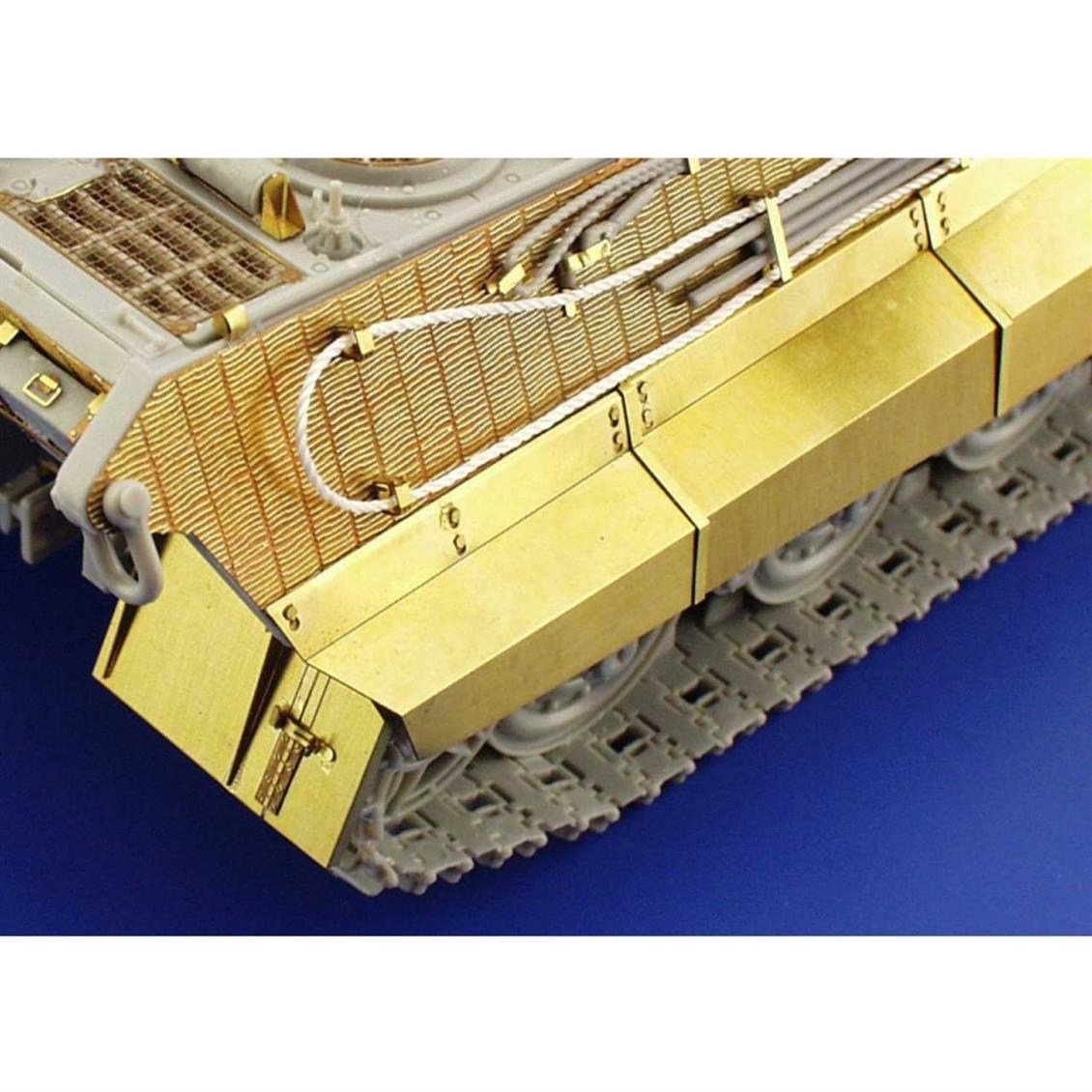 Eduard 35702 1/35 Ölçek, King Tiger Henschel Fenders For