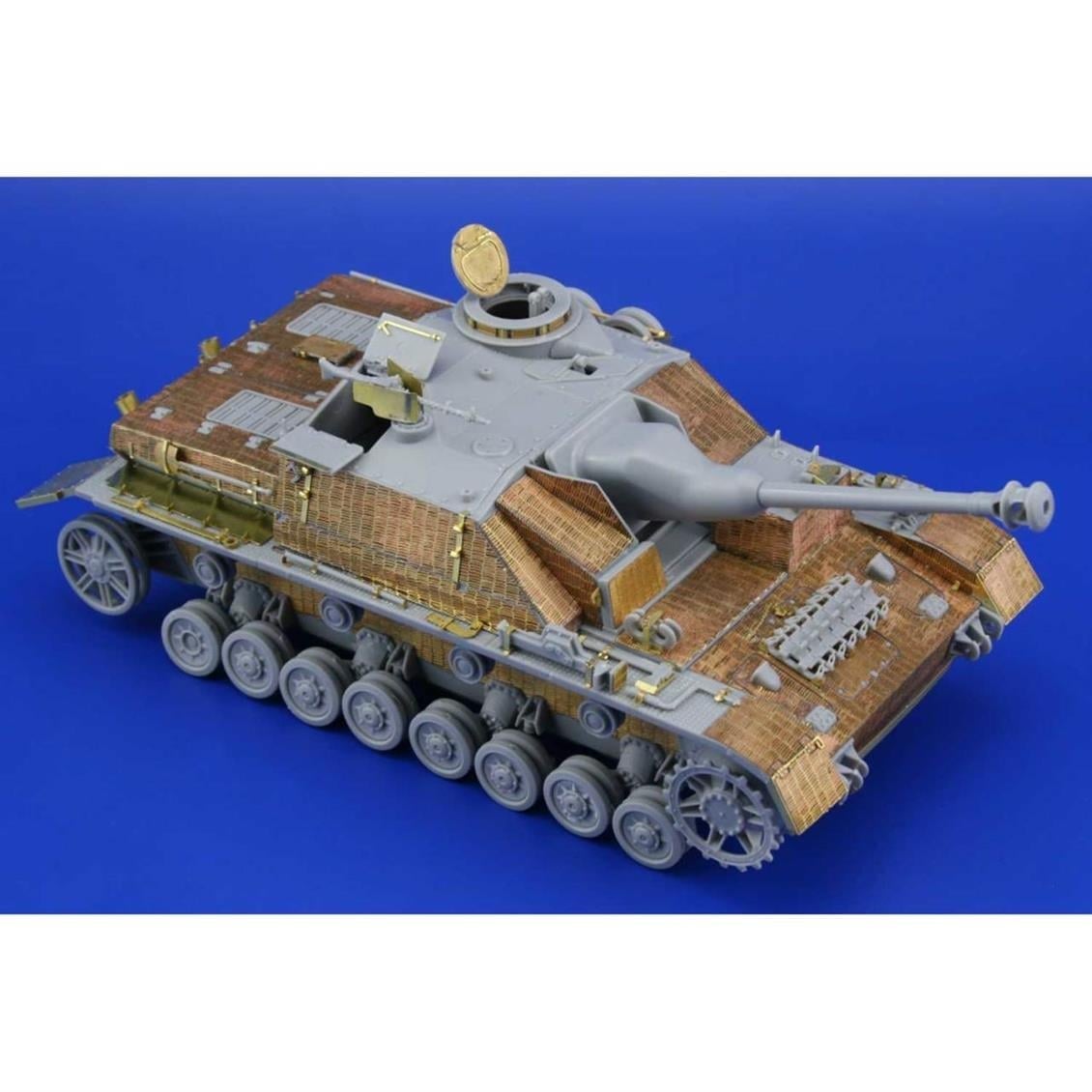 Eduard 35948 1/35 Ölçek, Zimmerit Stug.IV Ausf.G Late For
