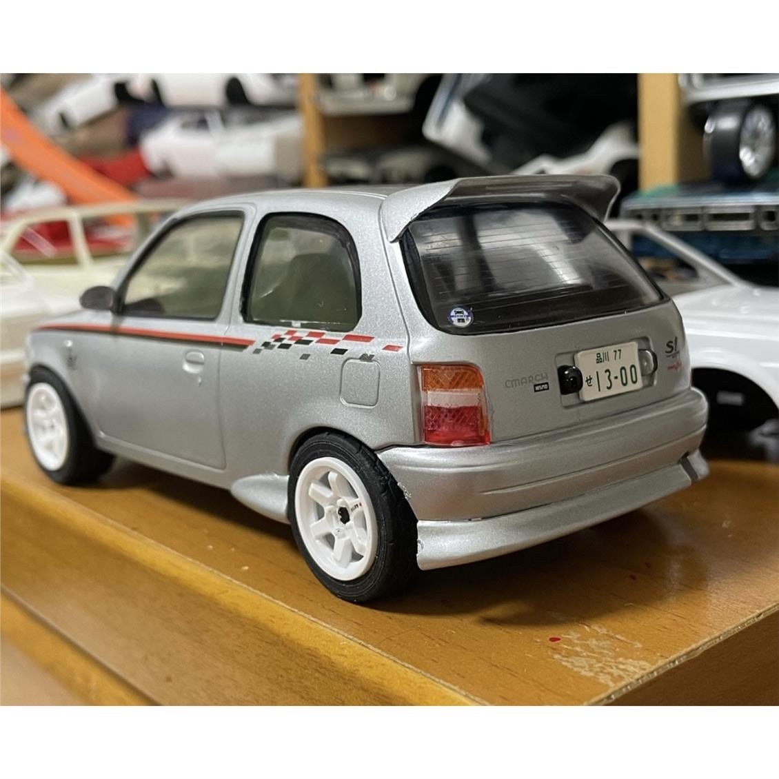 Fujimi ID-295 04736 1/24 Ölçek, Nissan March (K11) Nismo, Otomobil Plastik Model Kiti