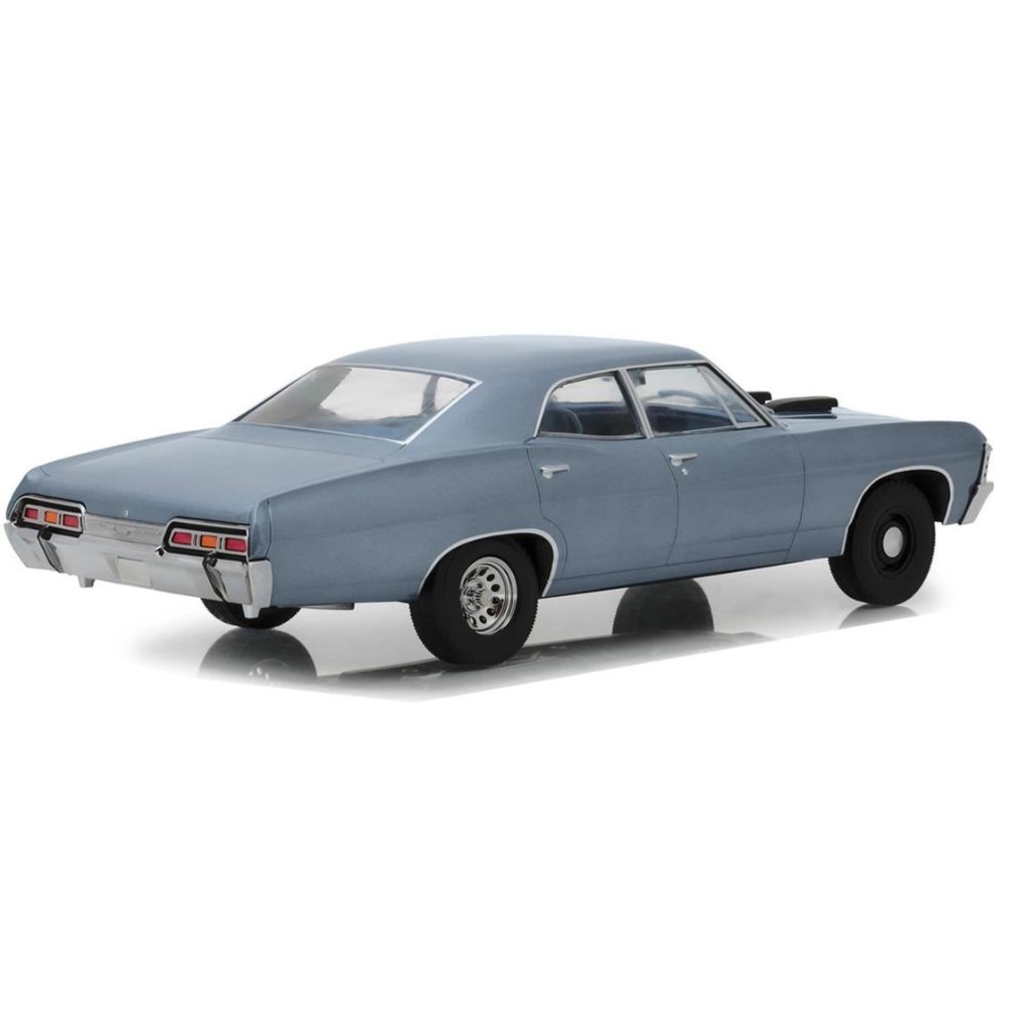 Greenlight 19047 1/18 Ölçek, Chevrolet Impala Spor Sedan (A Takımı), Mavi-Gri, Sergilemeye Hazır Metal Araba Modeli
