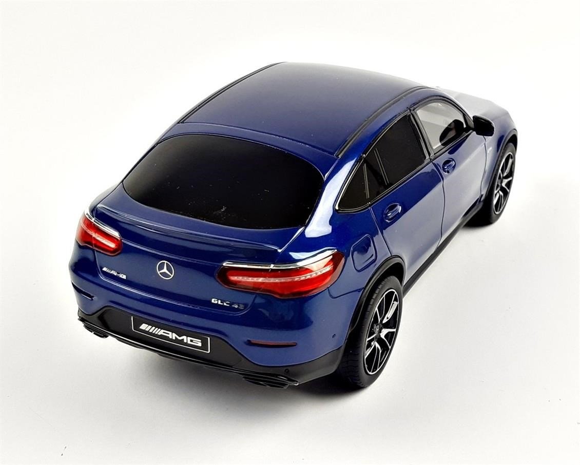 GT Spirit B66960468 1/18 Ölçek, Mercedes Benz AMG GLC 43 Coupe 2020, Brilliant Blue, Sergilemeye Hazır Metal Araba Modeli