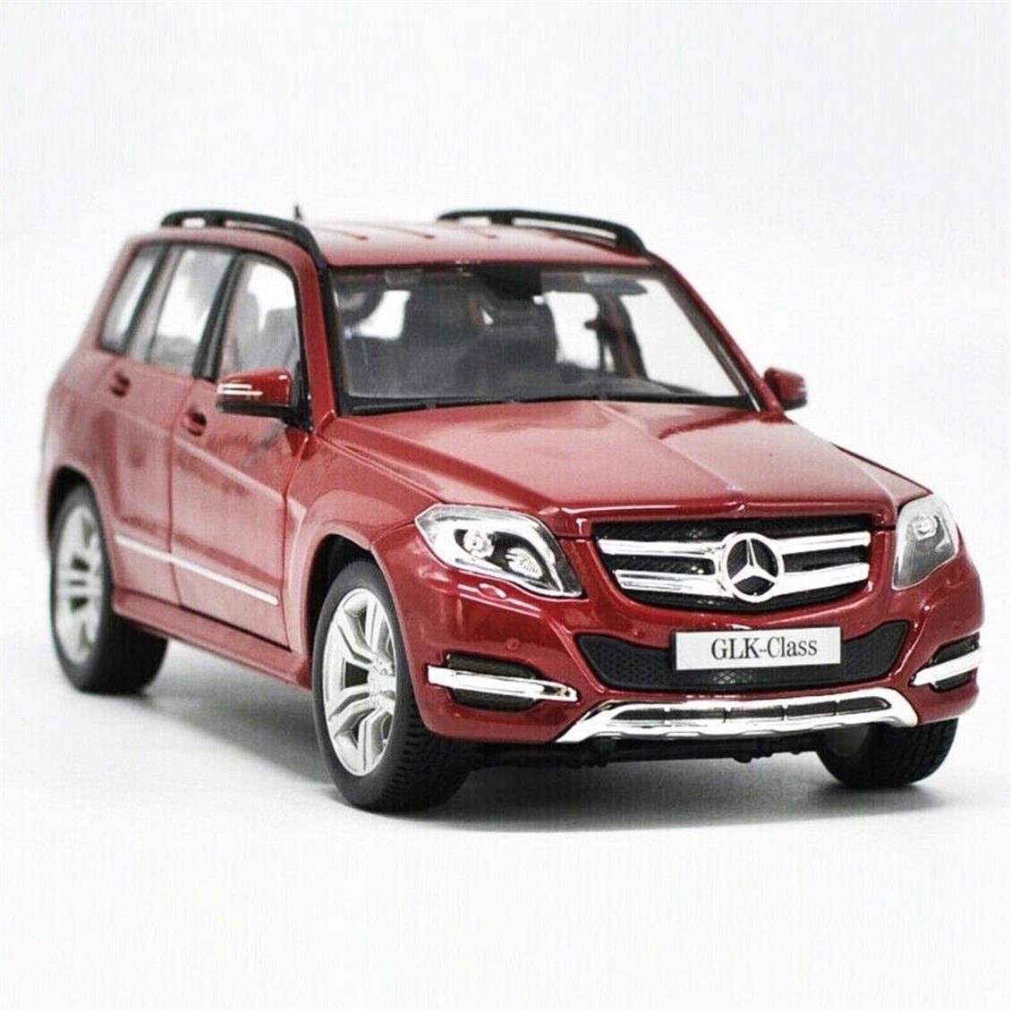 GTA 11008 1/18 Ölçek, 2013 Mercedes Benz GLK, Kırmızı, Sergilemeye Hazır Metal Araba Modeli