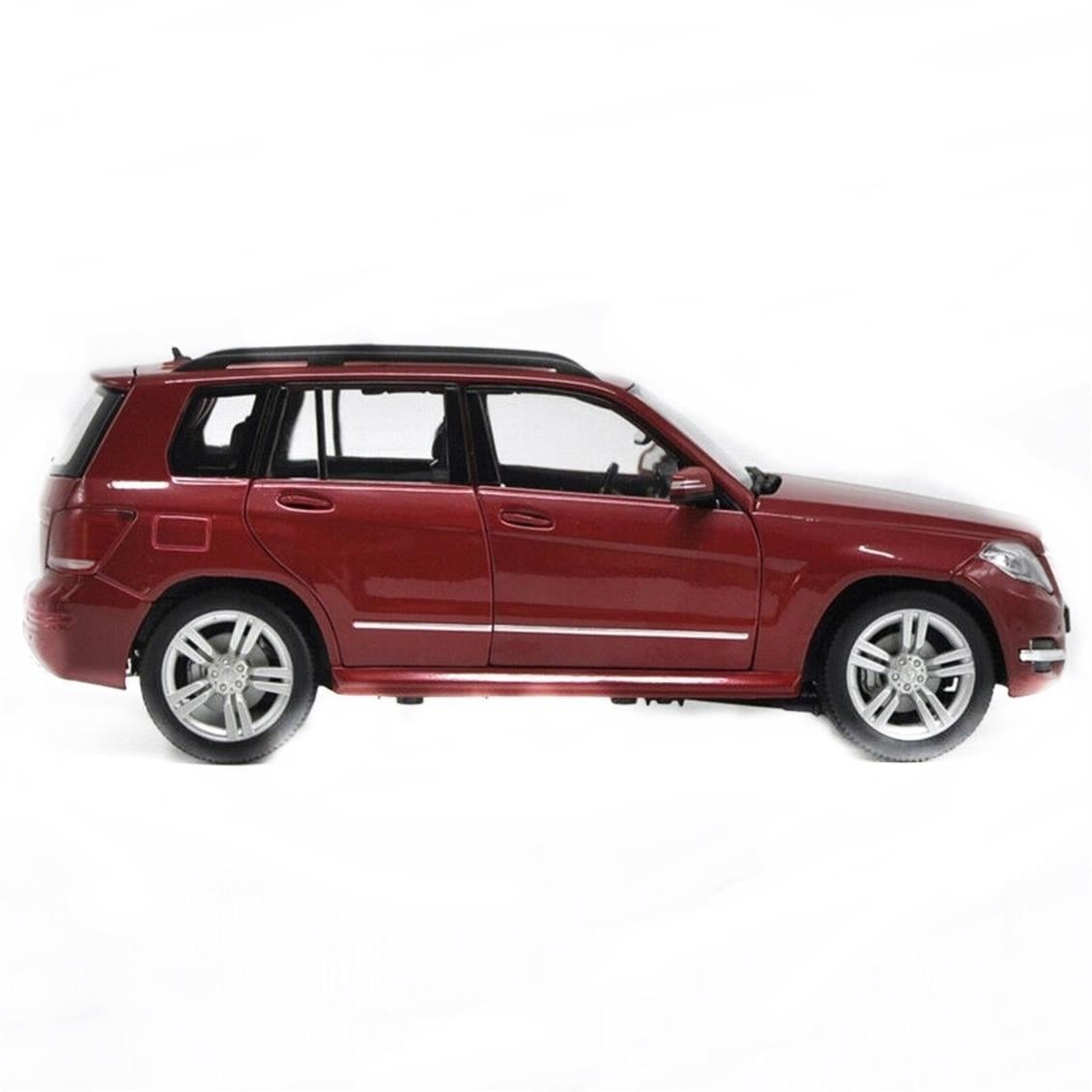 GTA 11008 1/18 Ölçek, 2013 Mercedes Benz GLK, Kırmızı, Sergilemeye Hazır Metal Araba Modeli