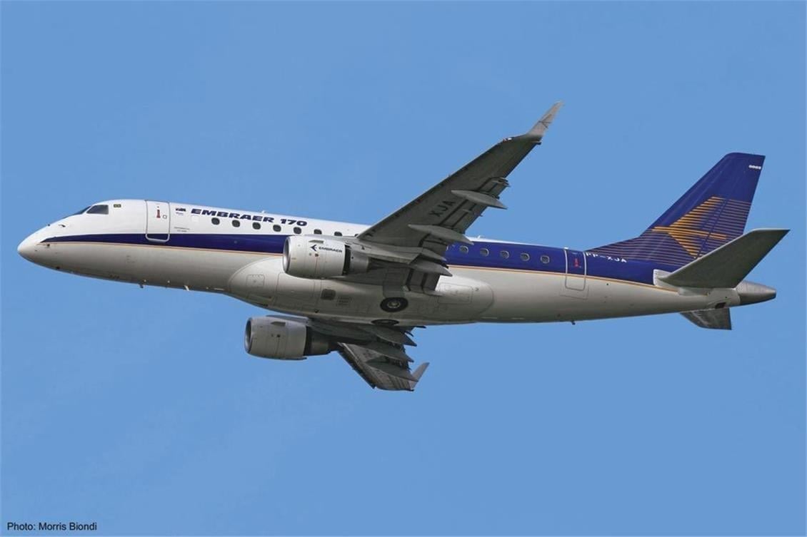 Hasegawa 10681 1/144 Ölçek, Embraer 170 Demonstrator Yolcu Uçağı Plastik Model Kiti