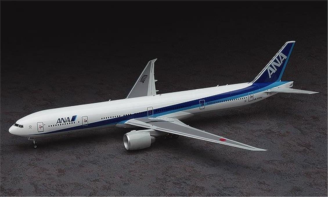 Hasegawa 18 10718 1/200 Ölçek, Boeing 777-300ER ANA, Yolcu Uçağı Plastik Model Kiti