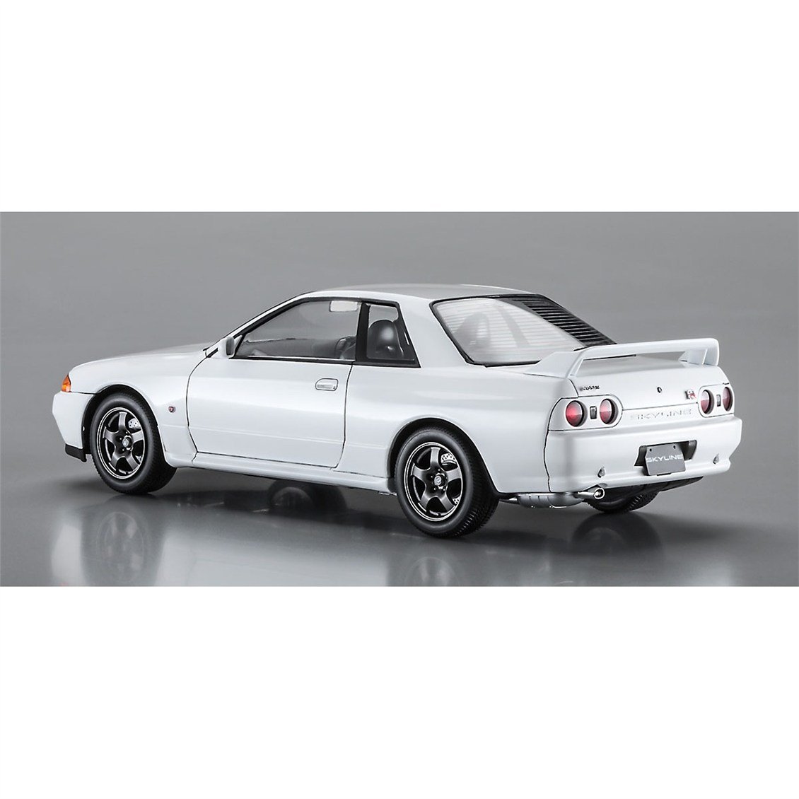 Hasegawa 20544 1/24 Ölçek, Nissan Skyline GT-R (BNR32) Middle/Late (1991/1993), Otomobil Plastik Model Kiti