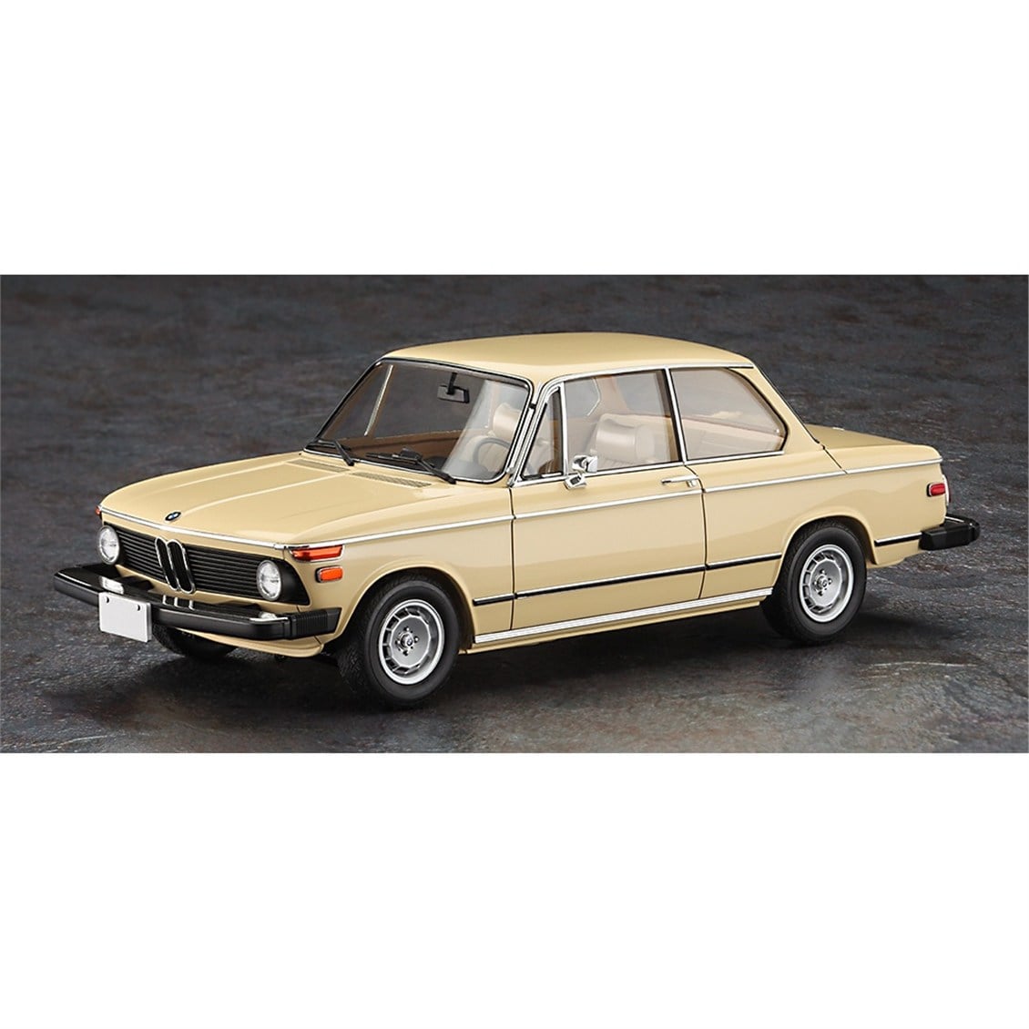 Hasegawa 20756 1/24 Ölçek, BMW 2002 tii Late Version (Amerikan Tamponlu), OtomobilPlastik Model Kiti
