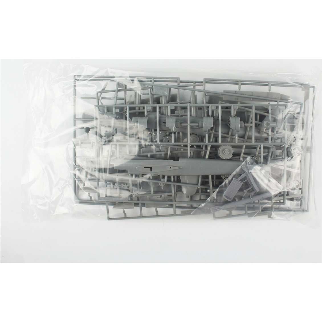 Hasegawa 2494 1/72 Ölçek, Kugisho P1Y1 Ginga (Frances) Type 11, Savaş Uçağı Plastik Model Kiti