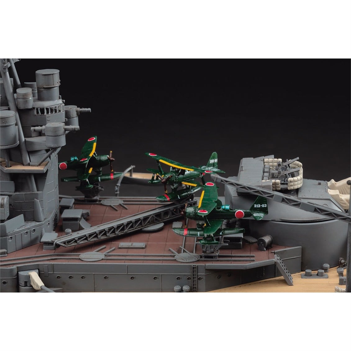 Hasegawa 40073 1/350 Ölçek, IJN Battleship Nagato (The Battle of the Leyte Gulf), Savaş Gemisi Plastik Model Kiti