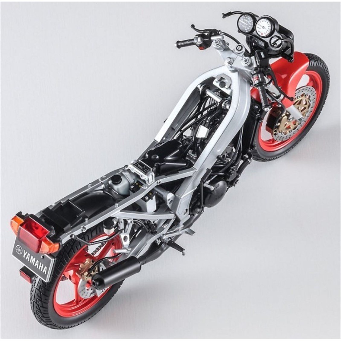 Hasegawa BK11 21511 1/12 Ölçek, Yamaha TZR250 (1KT) (1985), Motosiklet Plastik Model Kiti
