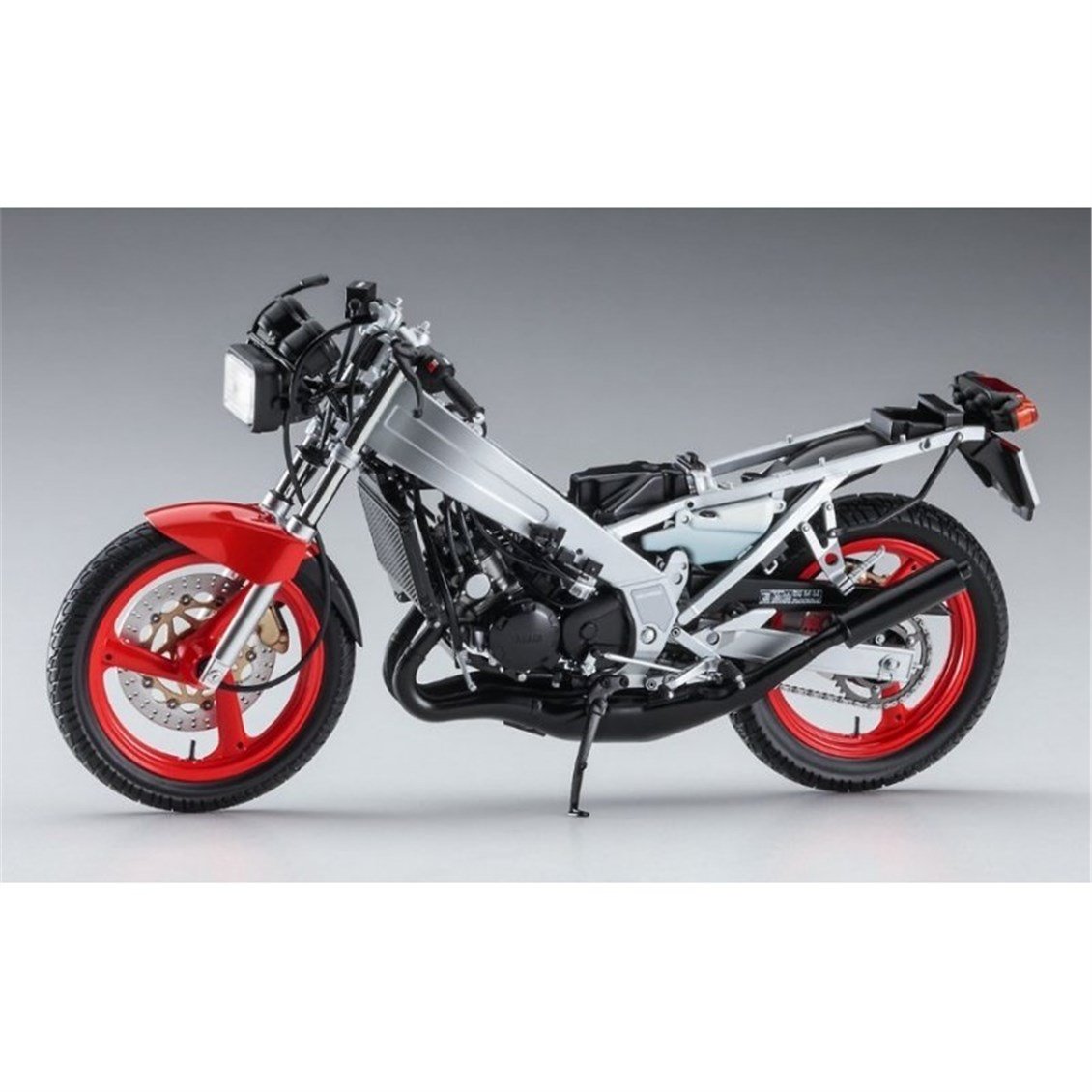 Hasegawa BK11 21511 1/12 Ölçek, Yamaha TZR250 (1KT) (1985), Motosiklet Plastik Model Kiti