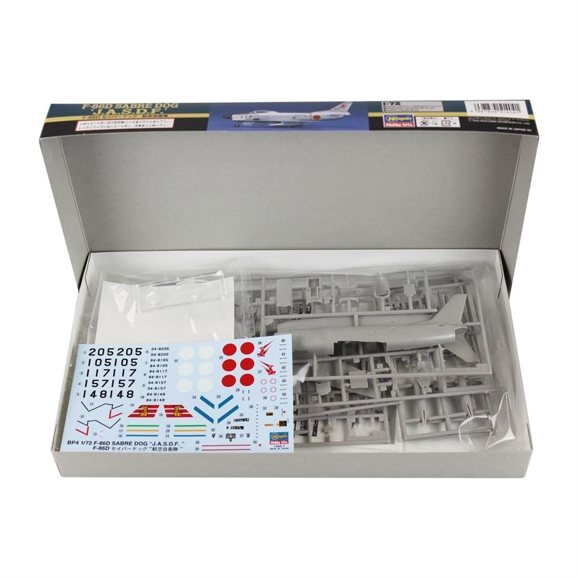 Hasegawa BP4 51404 1/72 Ölçek, F-86D Sabre Dog (J.A.S.D.F.), Savaş Uçağı Plastik Model Kiti