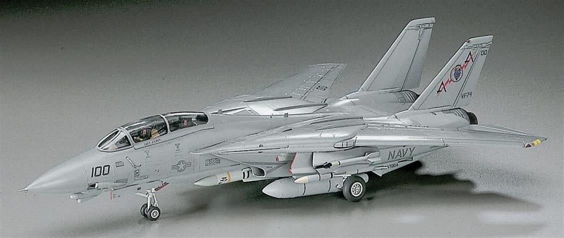 Hasegawa E2 532 1/72 Ölçek, F-14A Tomcat (Low Visibility), Savaş Uçağı Plastik Model Kiti
