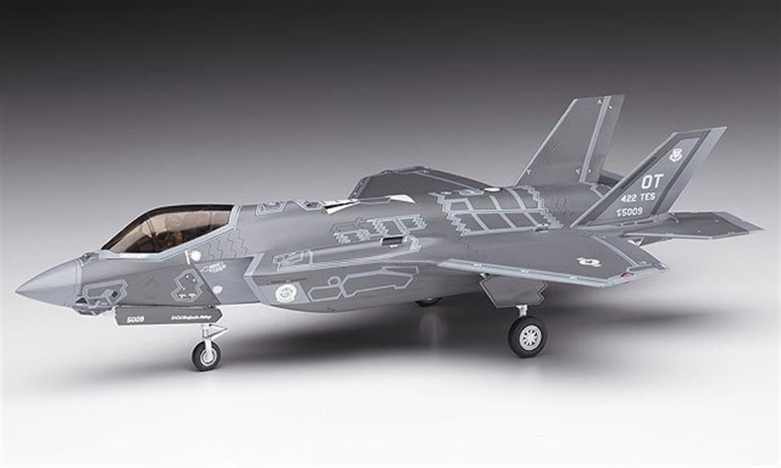 Hasegawa E42 1572 1/72 Ölçek, F-35A Lightning II, Savaş Uçağı Plastik Model Kiti