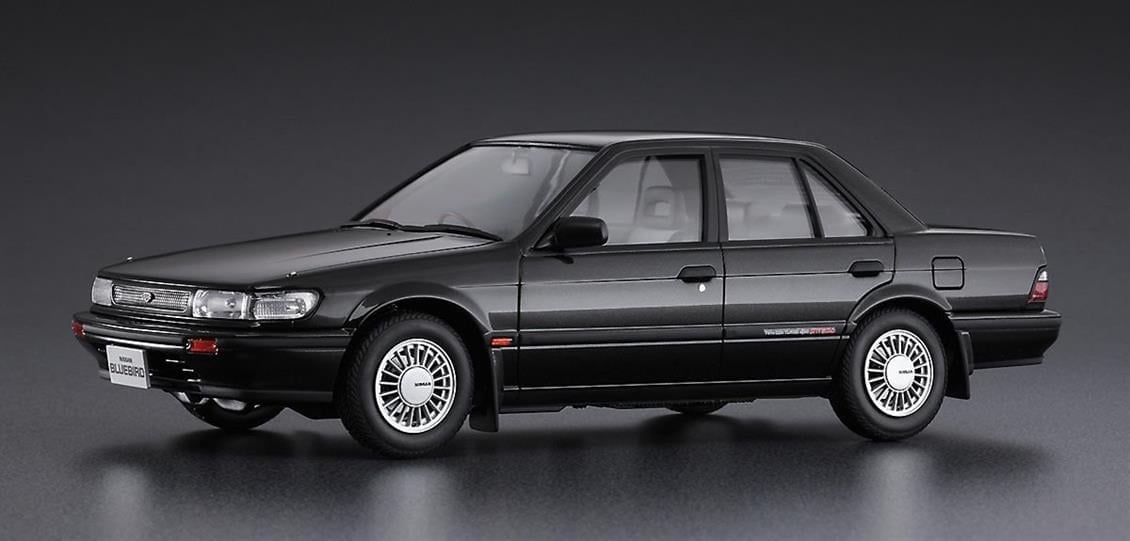 Hasegawa HC33 21133 1/24 Ölçek, Nissan Bluebird 4-Door Sedan SSS-Attesa Limited (U12) 1987, Otomobil Plastik Model Kiti