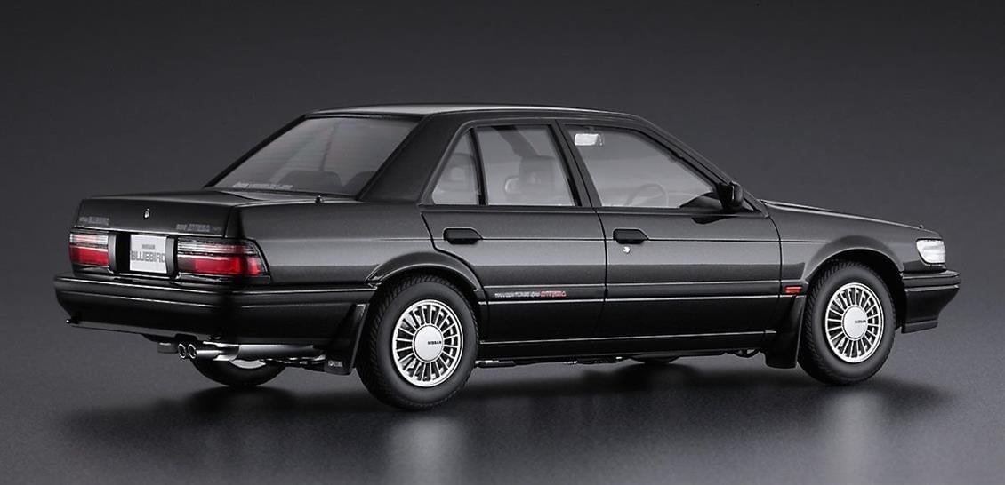 Hasegawa HC33 21133 1/24 Ölçek, Nissan Bluebird 4-Door Sedan SSS-Attesa Limited (U12) 1987, Otomobil Plastik Model Kiti