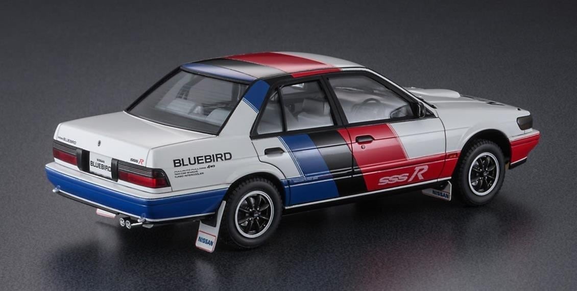 Hasegawa HC35 21135 1/24 Ölçek, Nissan Bluebird 4-Door Sedan SSS-R (U12) 1987, Otomobil Plastik Model Kiti
