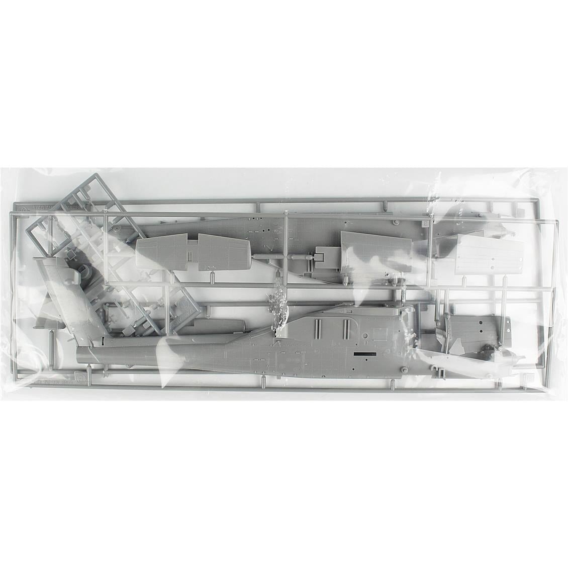 Hasegawa PT42 7242 1/48 Ölçek, AH-64D Apache Longbow (JGSDF), Askeri Helikopter Plastik Model Kiti