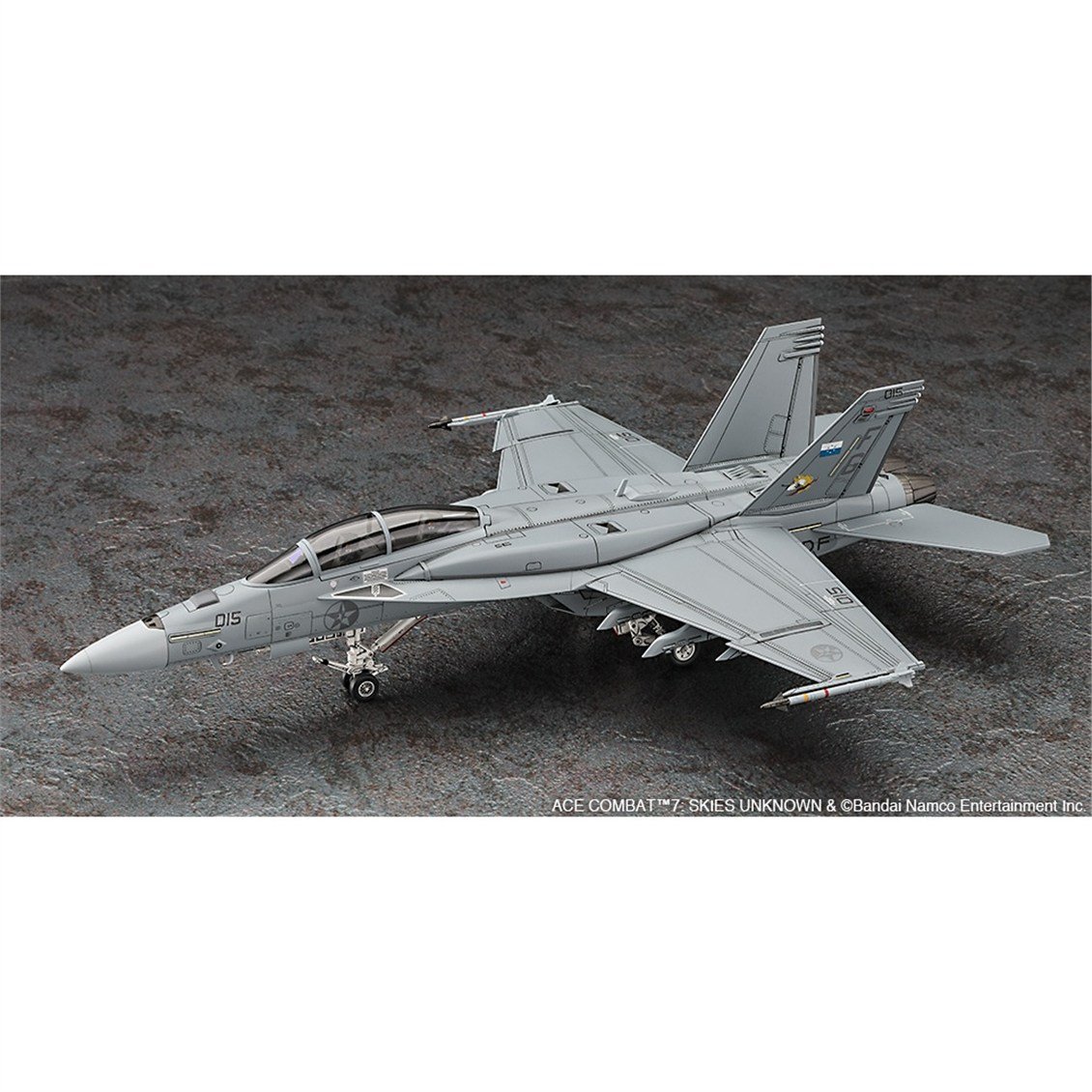 Hasegawa SP644 52444 1/72 Ölçek, F/A-18F Super Hornet Block III, Ace Combat Serisi, Bilim Kurgu Plastik Model Kiti