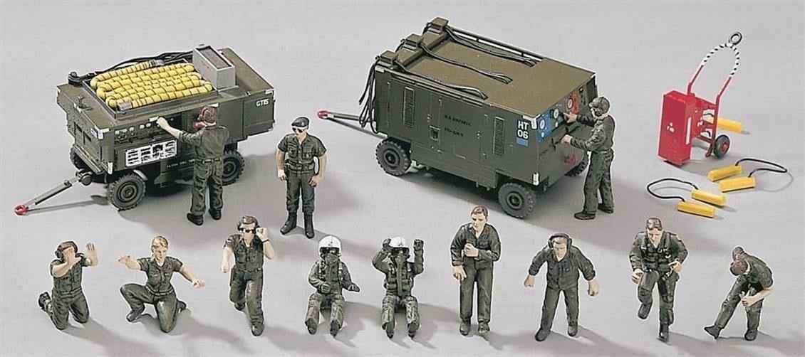 Hasegawa X48-4 36004 1/48 Ölçek, US Havaalanı Zemin Ekibi -A Figürleri, Plastik Model Kiti