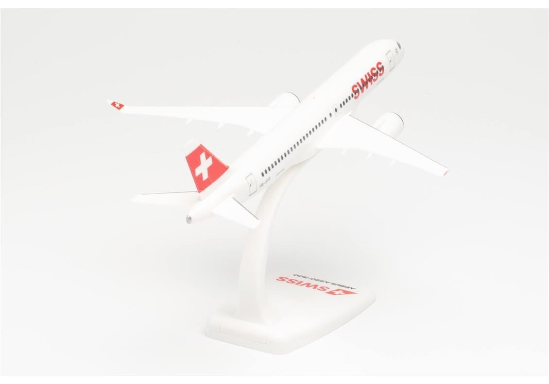 Herpa 613323 1/200 Ölçek, Airbus A220-300 Swiss International Air Lines, Snapfit, Sergilemeye Hazır Model Yolcu Uçağı