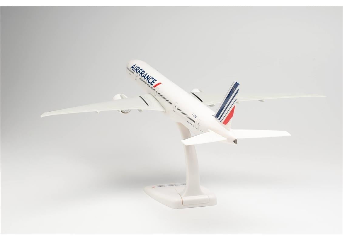 Herpa 613491 1/200 Ölçek, Air France Boeing 777-300ER, 2021 Livery, F-GSQJ, Snapfit, Sergilemeye Hazır Model Yolcu Uçağı