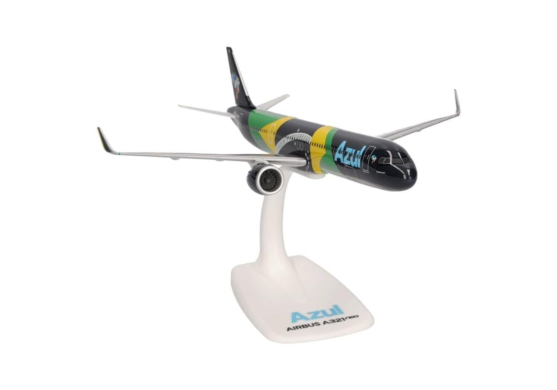Herpa 613682 1/200 Ölçek, Azul Brazilian Airlines, Airbus A321 neo, Snapfit, Sergilemeye Hazır Model Yolcu Uçağı