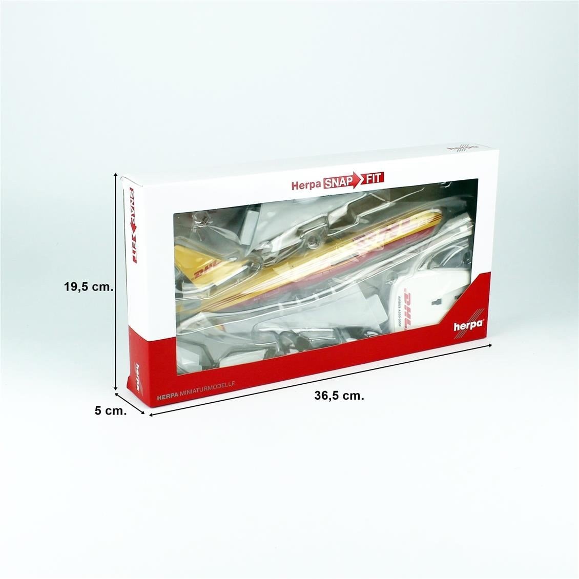 Herpa 614139 1/200 Ölçek, DHL (European Air Transport) Airbus A330-200F, Metal, Snapfit, Sergilemeye Hazır Model Kargo Uçağı