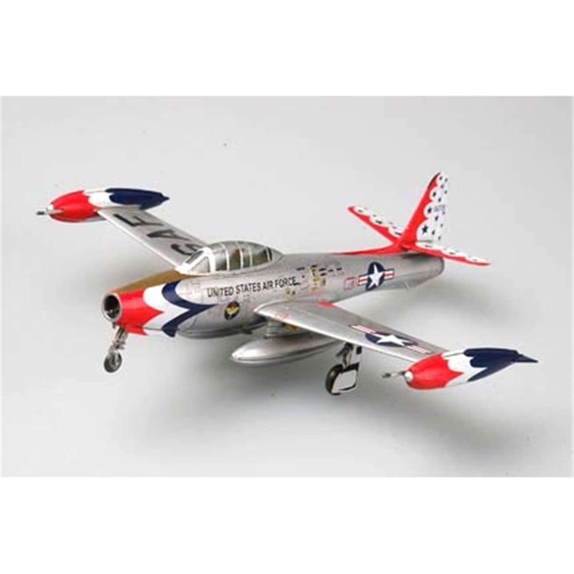Hobbyboss 80247 1/72 Ölçek, F-84G (ThunderJet), Savaş Uçağı Plastik Model Kiti