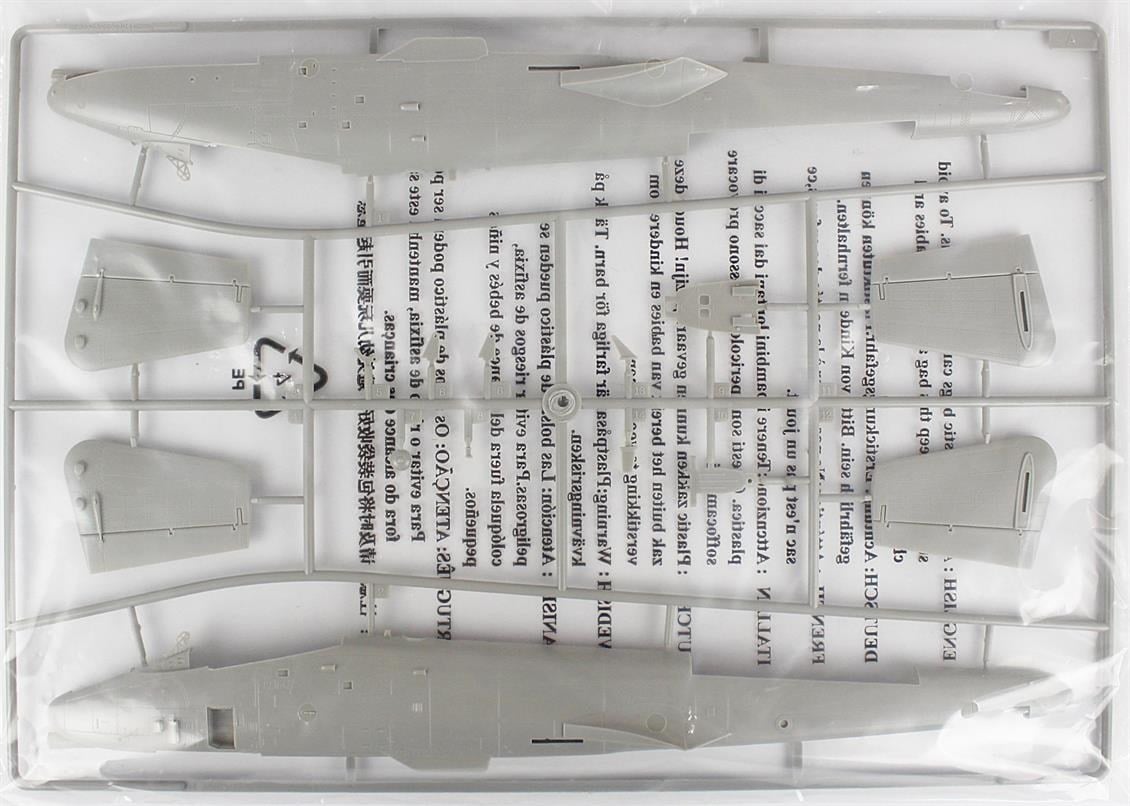 HobbyBoss 80323 1/48 Ölçek, A-10A (Thunderbolt) II, Savaş Uçağı, Plastik Model Kiti