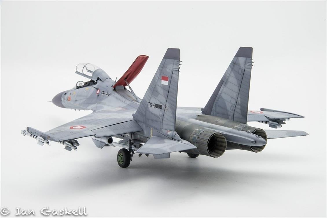 HobbyBoss 81714 1/48 Ölçek, Su-30MKK Flanker G, Savaş Uçağı, Plastik Model Kiti