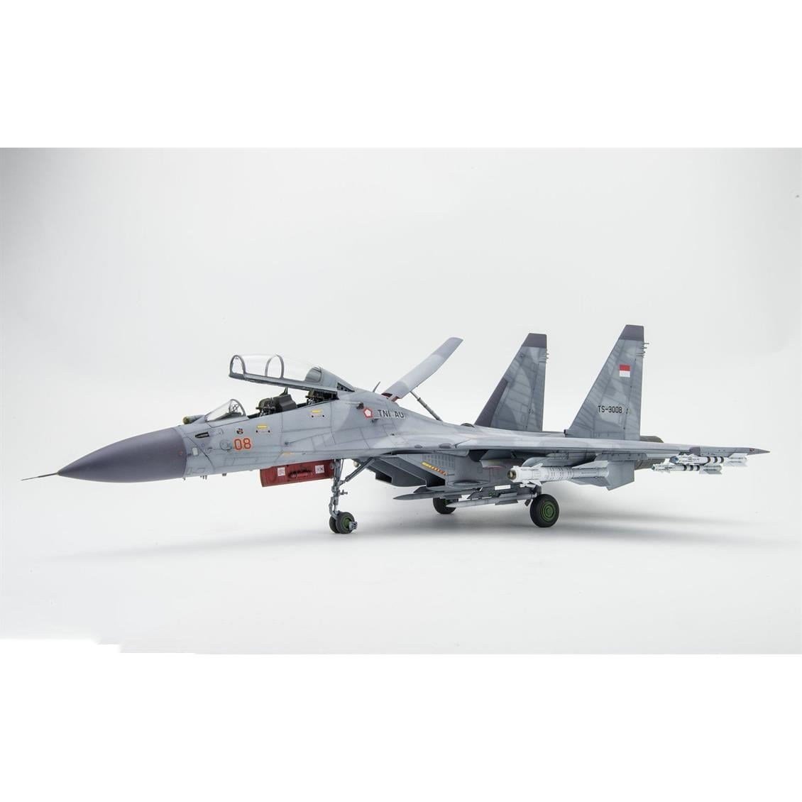 HobbyBoss 81714 1/48 Ölçek, Su-30MKK Flanker G, Savaş Uçağı, Plastik Model Kiti