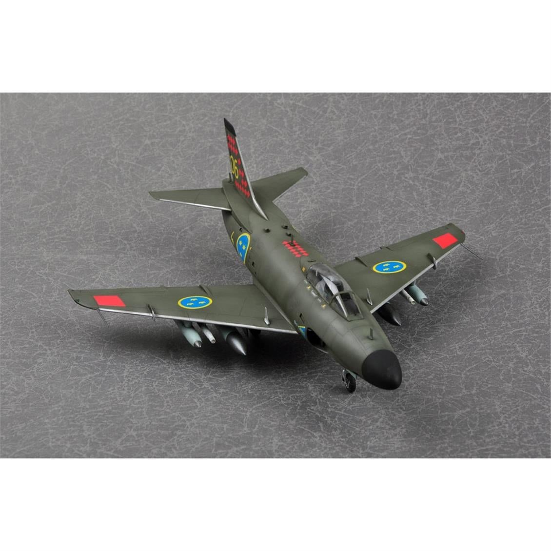 HobbyBoss 81752 1/48 Ölçek, SAAB J-32B/E Lansen, Savaş Uçağı, Plastik Model Kiti