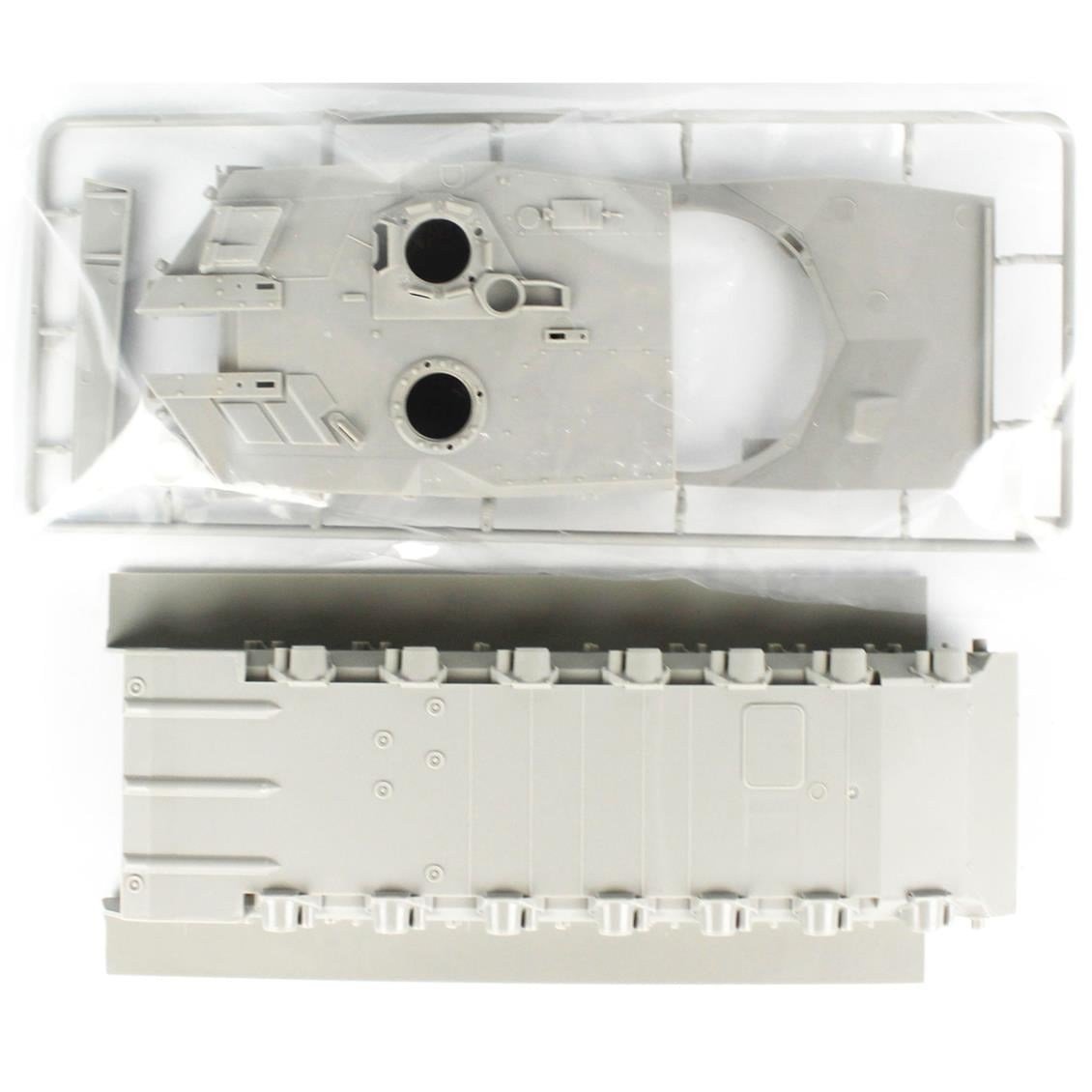 HobbyBoss 82405 1/35 Ölçek, Danish Leopard 2A5DK Tank, Plastik Model Kiti