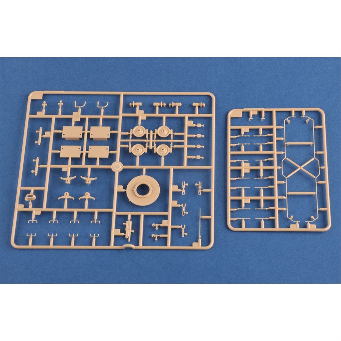 Hobbyboss 82924 1/72 Ölçek, Alman BP-42'nin Komuta Vagonu, Plastik Model Kiti