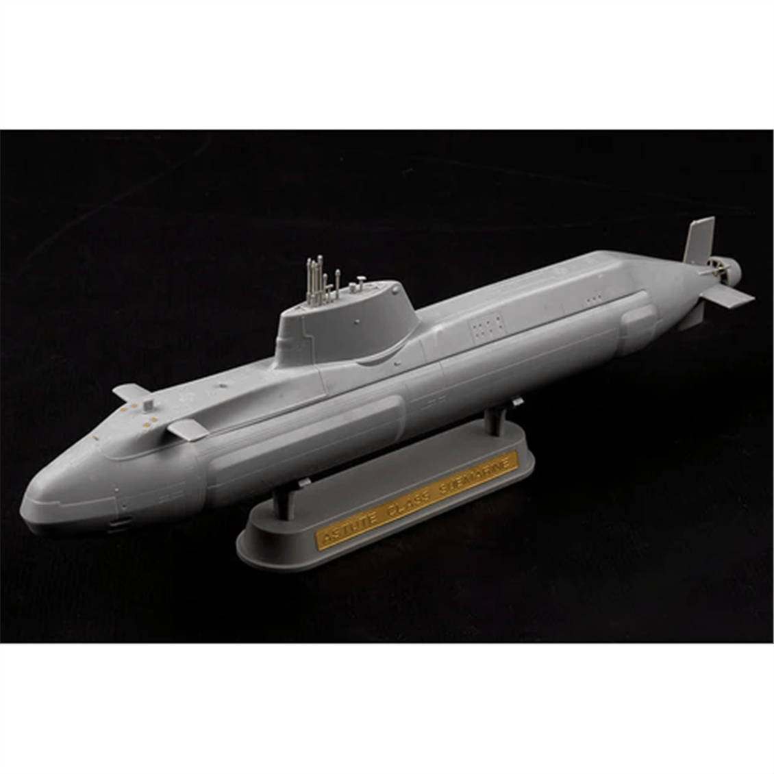 HobbyBoss 83509 1/350 Ölçek, HMS Astute, Denizaltı, Plastik Model Kiti