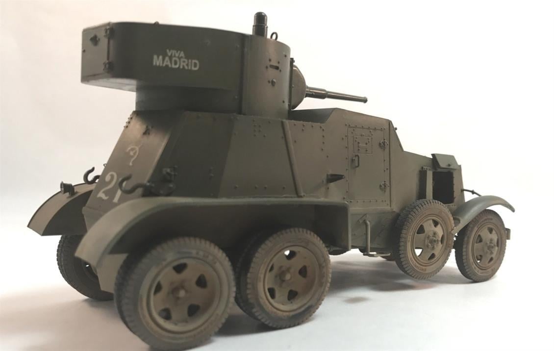HobbyBoss 83839 1/35 Ölçek, Sovyet Zırhlı otomobili, Plastik Model Kiti