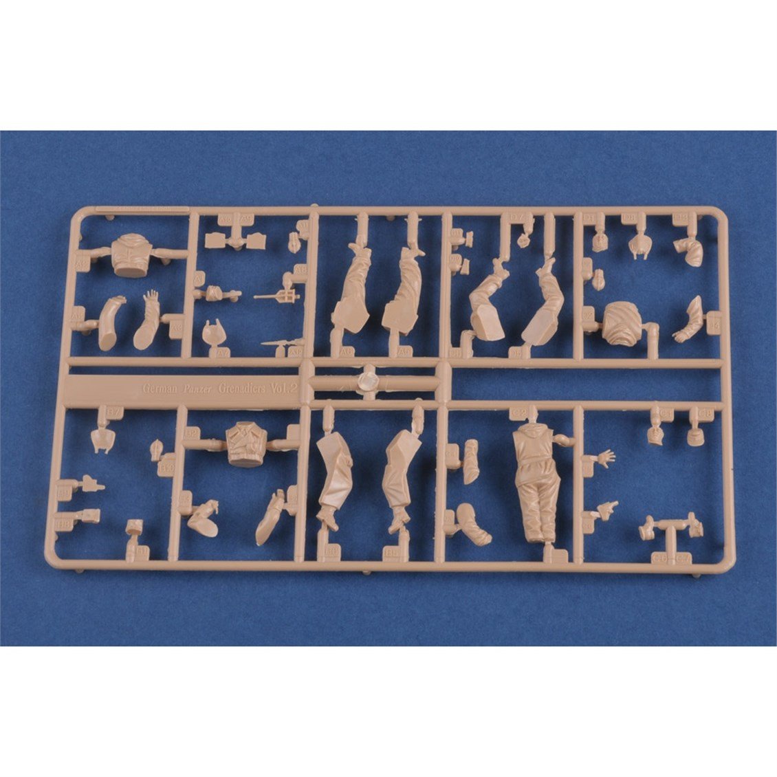 Hobbyboss 84405 1/35 Ölçek, Alman Tank Mürettebatı Vol.2, Plastik Figür Kiti