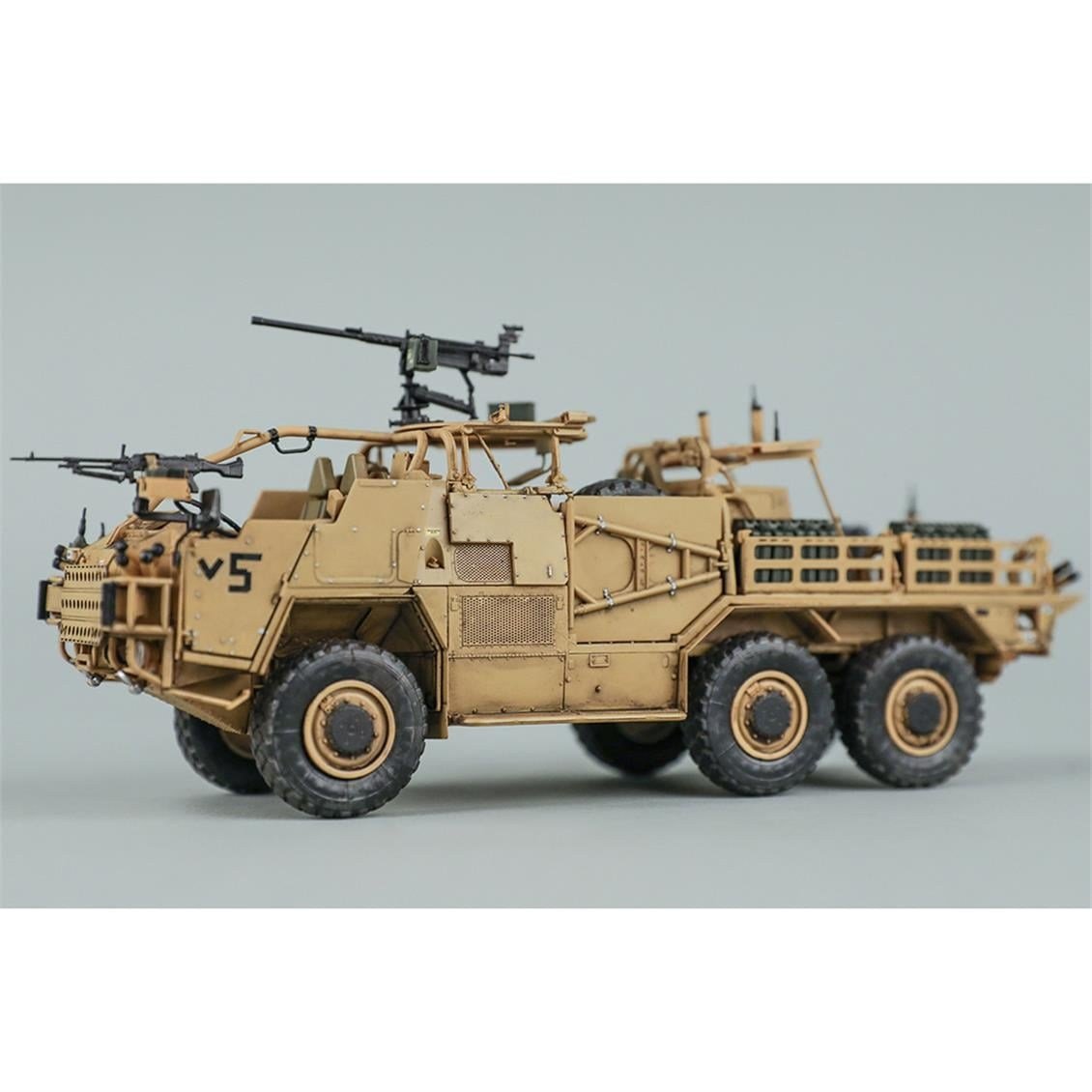 HobbyBoss 84522 1/35 Ölçek, Coyote TSV Takdik Destek Aracı, Plastik Model Kiti