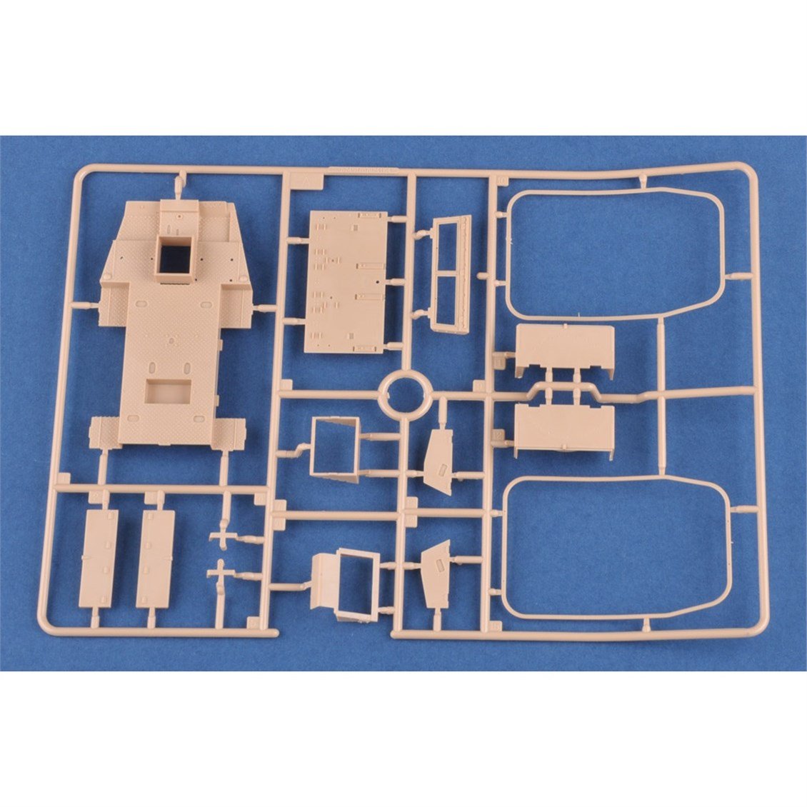 Hobbyboss 84537 1/35 Ölçek, M3A1 Geç Dönem Çekili 122mm Howitzer M-30, Plastik Model Kiti