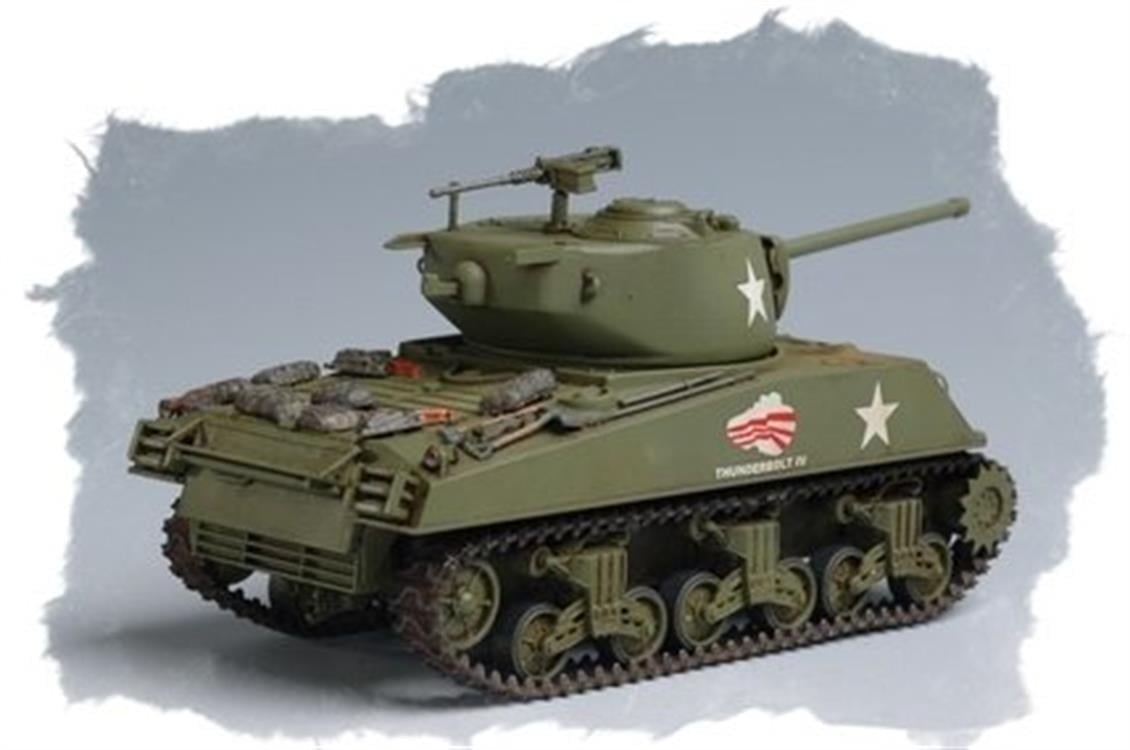 HobbyBoss 84805 1/48 Ölçek, M4A3 (76W) Tankı, Plastik Model Kiti