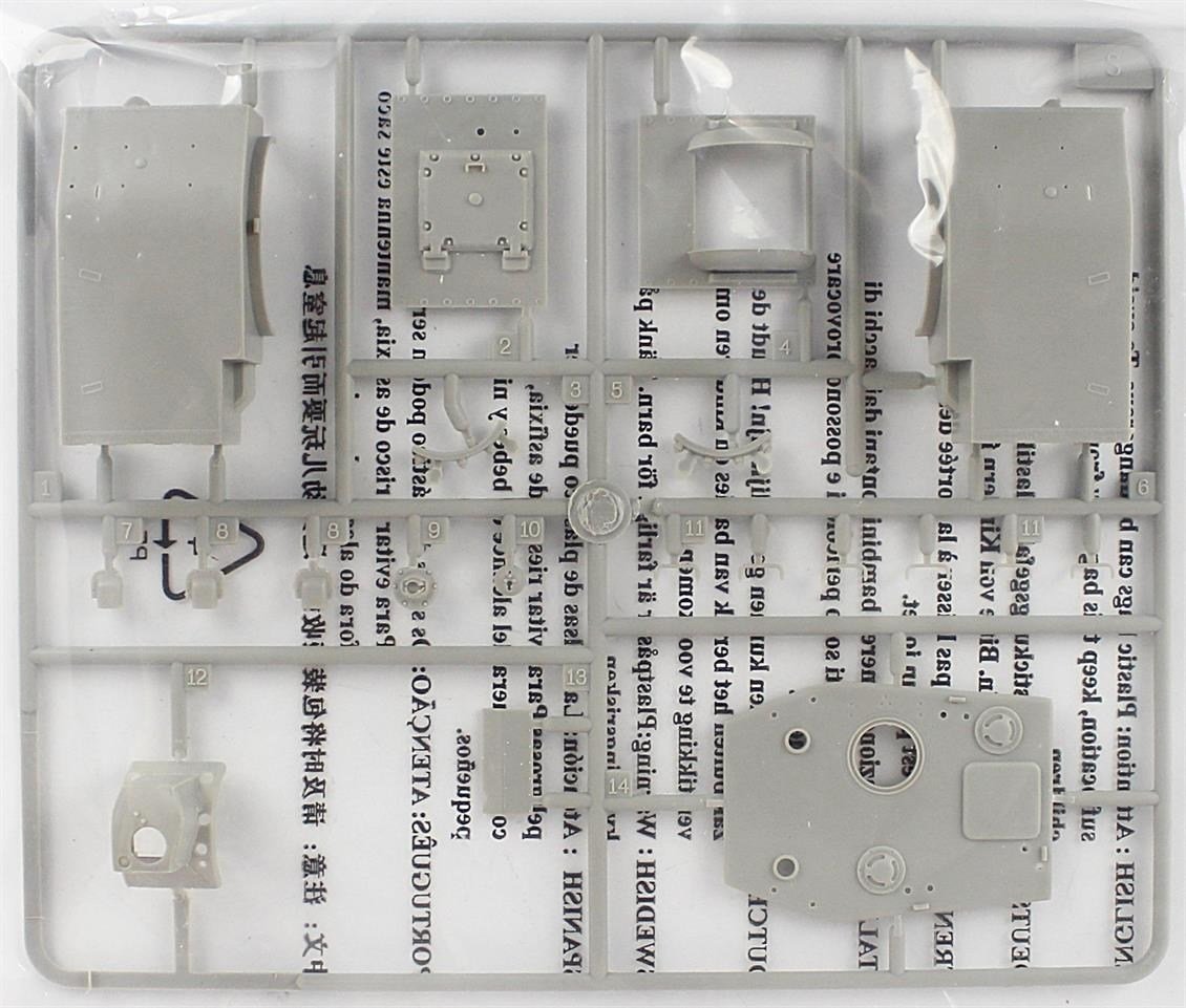 HobbyBoss 84816 1/48 Ölçek, Rus KV-2 Tankı, Plastik Model Kiti
